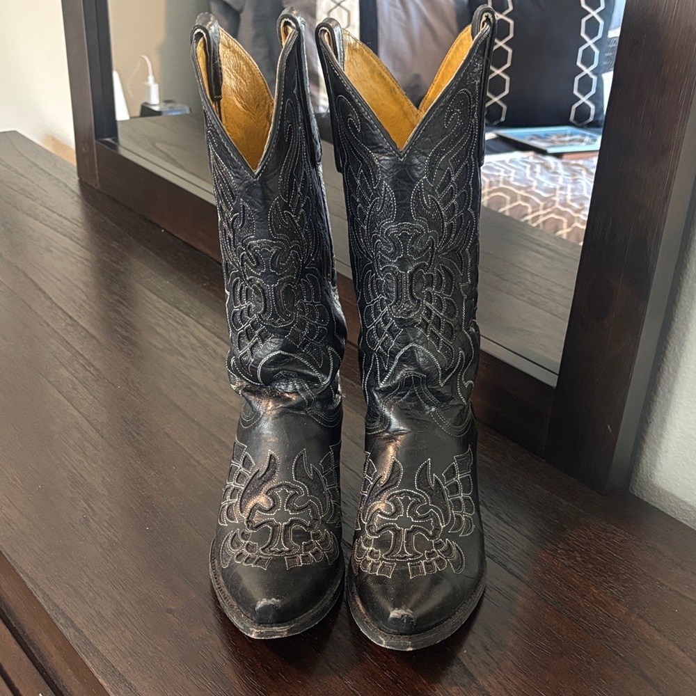 Black Glitter Cross Pattern Western Cowboy Women’s Boots Size 9.5